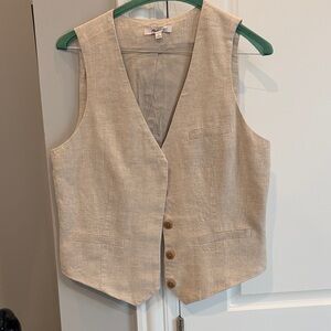 Madewell Beige Linen Vest with Button Closure